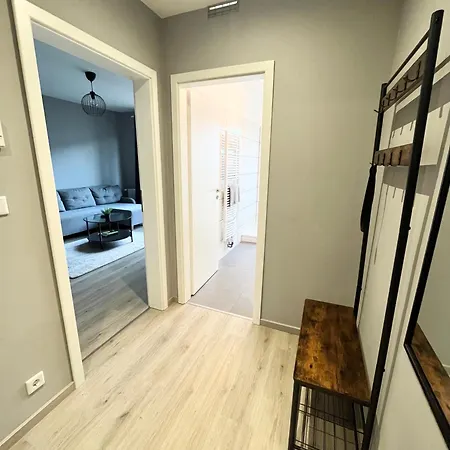 10h 75qm Wi-fi Free Parking ドルトムント