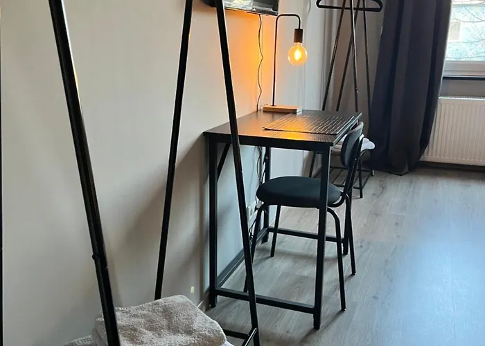 Lejlighed 10h 75qm Wi-fi Free Parking