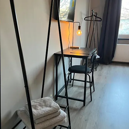 Lejlighed 10h 75qm Wi-fi Free Parking