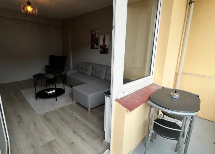 Appartement 10h 75qm Wi-fi Free Parking *